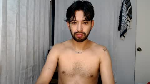 Snapshot of adrian_falcon chatting on July 8, 7:29 pm Adrian Falcon online show from July 8, 7:29 pm