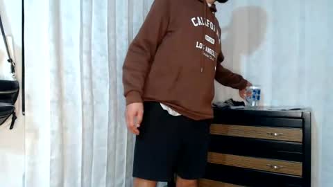 Snapshot of adrian_falcon chatting on July 12, 6:04 am Adrian Falcon online show from July 12, 6:04 am