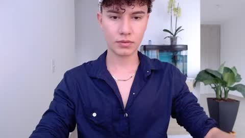 adrian morelli online show from December 1, 6:41 pm