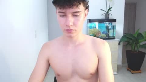 adrian morelli online show from December 5, 9:17 pm