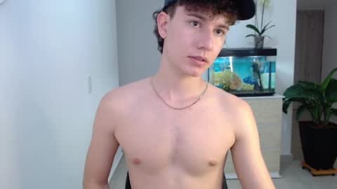 adrian morelli online show from December 10, 10:37 pm