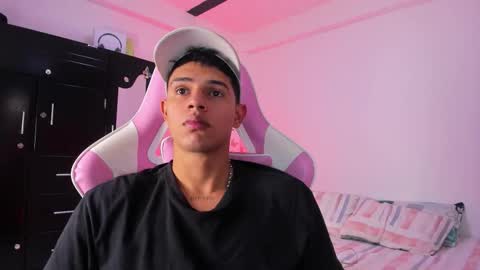 ADRIAN online show from February 18, 7:21 pm