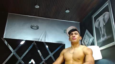 Snapshot of adrian_rae chatting on January 28, 2:53 pm   online show from January 28, 2:53 pm