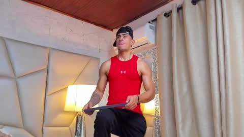 Snapshot of adrian_rae chatting on February 26, 12:03 pm   online show from February 26, 12:03 pm