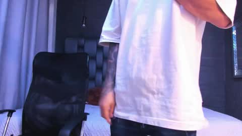   online show from November 29, 12:08 pm