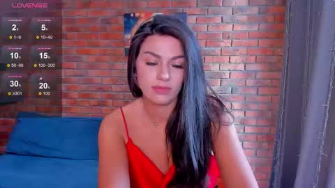 Snapshot of adriana1_ chatting on October 30, 6:04 am Adriana online show from October 30, 6:04 am