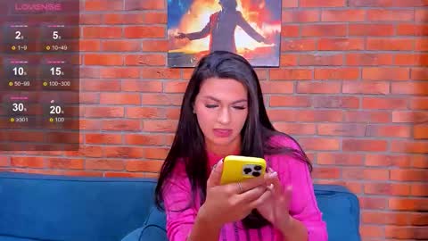 Snapshot of adriana1_ chatting on November 7, 9:37 pm Adriana online show from November 7, 9:37 pm