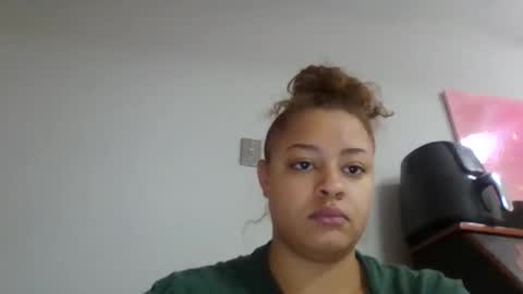 Snapshot of adriana318798 chatting on April 9, 3:28 pm Princess Adri online show from April 9, 3:28 pm
