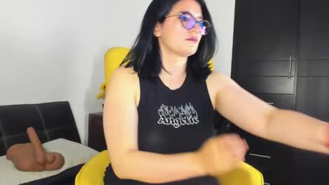 Snapshot of adriana71 chatting on May 31, 2:20 am Adriana online show from May 31, 2:20 am