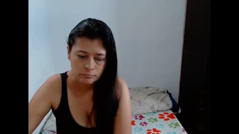 Adriana milf online show from May 6, 2:22 pm