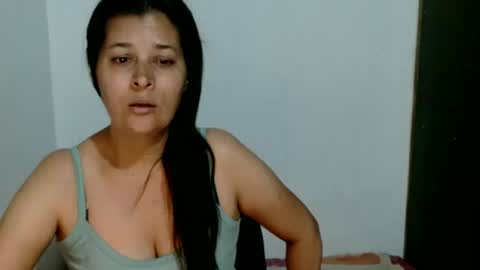 Snapshot of adriana_milf chatting on August 2, 1:26 am Adriana milf online show from August 2, 1:26 am