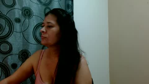 Snapshot of adriana_milf chatting on August 8, 4:36 am Adriana milf online show from August 8, 4:36 am