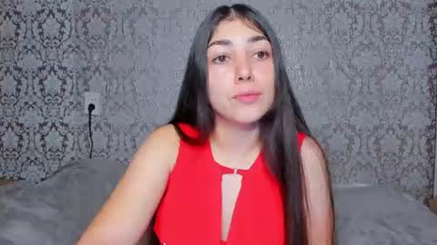 Snapshot of adrianakuiper chatting on July 13, 7:16 pm Adriana online show from July 13, 7:16 pm