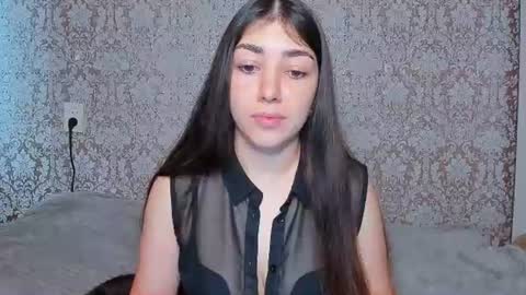 Snapshot of adrianakuiper chatting on July 15, 3:28 pm Adriana online show from July 15, 3:28 pm
