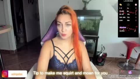 Snapshot of adrianapdes chatting on May 13, 11:40 am Adriana Paredes online show from May 13, 11:40 am