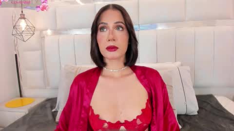 ADRIANA ROSSETTI online show from March 1, 5:20 am