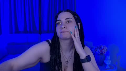 Snapshot of adrianatores chatting on June 16, 7:16 pm AdrianaTores online show from June 16, 7:16 pm