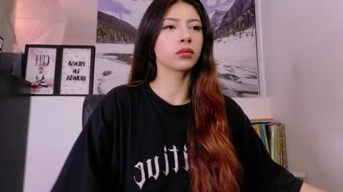 Adriana  online show from June 7, 9:46 am