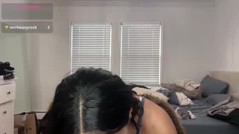 Snapshot of adriannarodriguez chatting on December 1, 9:09 pm Adrianna online show from December 1, 9:09 pm