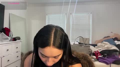 Snapshot of adriannarodriguez chatting on December 13, 8:14 pm Adrianna online show from December 13, 8:14 pm