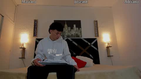 Adrian online show from September 9, 3:17 am