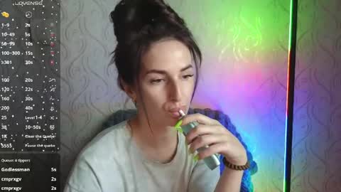Snapshot of adrihanna chatting on May 11, 4:37 pm Adriana online show from May 11, 4:37 pm