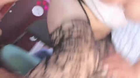 adriiana_fox_ online show from February 28, 9:55 pm