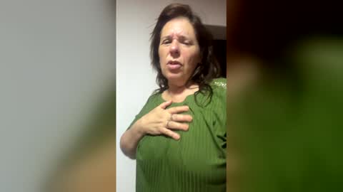 Snapshot of adryta1967 chatting on March 28, 11:15 pm adryta1967 online show from March 28, 11:15 pm