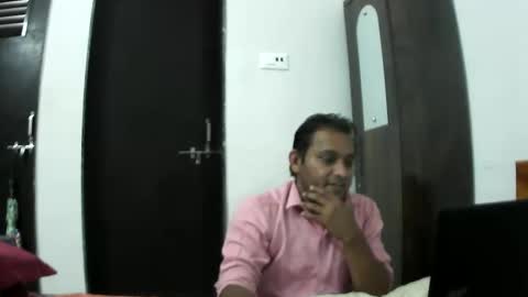 Snapshot of adudeandsexy chatting on October 9, 8:34 am adudeandsexy online show from October 9, 8:34 am