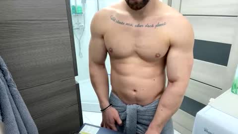 Mrrfitt online show from December 16, 2:33 pm