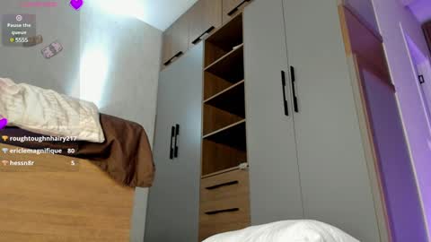 Snapshot of aeries_steel chatting on December 5, 6:43 am Aeries online show from December 5, 6:43 am