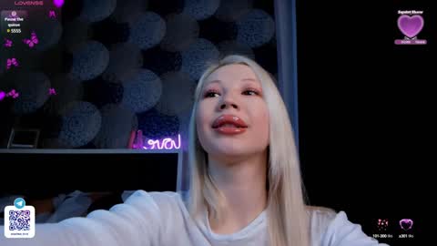 Snapshot of aeries_steel chatting on January 14, 6:13 am Aeries online show from January 14, 6:13 am