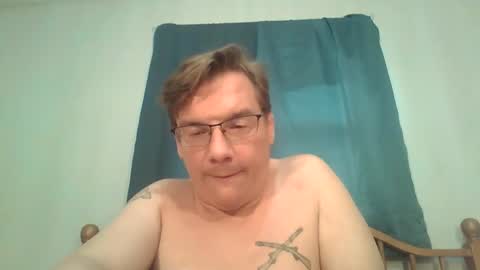 afreeman1 online show from September 29, 8:35 pm