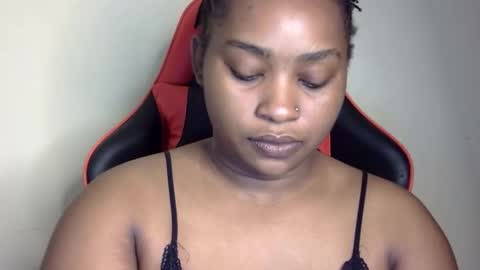 stella online show from November 3, 3:02 pm