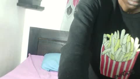 Mia  Friends online show from March 4, 7:36 am