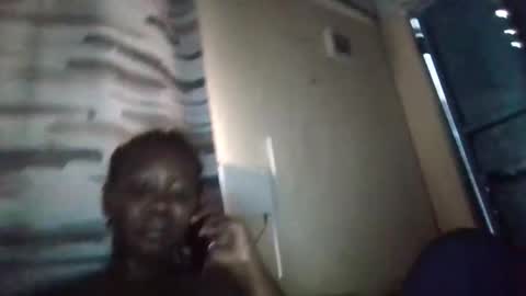 Snapshot of africana_08 chatting on May 24, 8:30 am africana_08 online show from May 24, 8:30 am