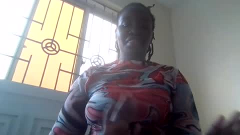 Snapshot of africana_08 chatting on August 3, 10:10 am africana_08 online show from August 3, 10:10 am