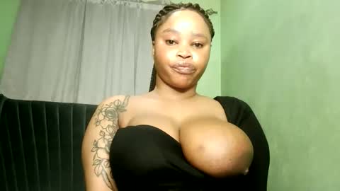 Snapshot of africanboobies24 chatting on June 2, 3:08 am africanboobies24 online show from June 2, 3:08 am