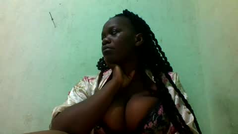 Snapshot of africangal6677 chatting on August 3, 6:12 am africangal6677 online show from August 3, 6:12 am