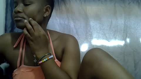 africanngirl online show from December 20, 8:10 am