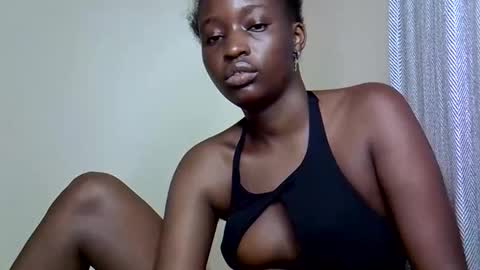 Snapshot of africanuh chatting on April 2, 4:59 pm Africanuh online show from April 2, 4:59 pm