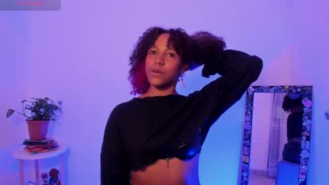 afro_dita8 online show from June 2, 2:02 am
