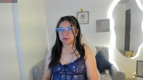 afrodita_rouss online show from April 12, 8:25 pm