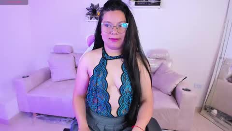 afrodita_rouss online show from April 29, 8:37 pm