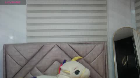 afrodita_wild_v online show from November 14, 8:07 pm