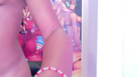 afrodita_xo online show from May 30, 10:40 pm