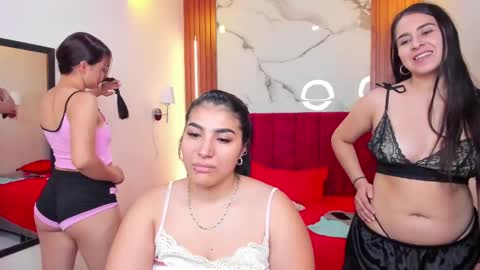 Afrodita Chery y Hermione online show from February 28, 6:31 pm