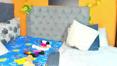 Snapshot of afrodiva69_ chatting on July 17, 3:50 pm Afro Diva online show from July 17, 3:50 pm