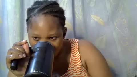 Snapshot of afronubians chatting on May 2, 9:25 am afronubians online show from May 2, 9:25 am