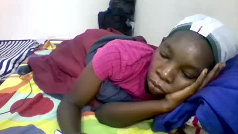 pink  and josphen online show from January 29, 5:09 am